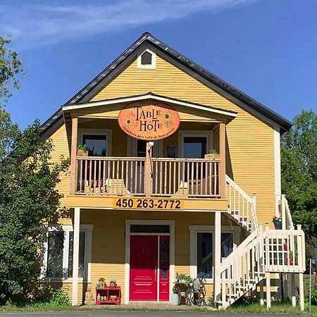 Auberge La Table D'Hote West Brome Ngoại thất bức ảnh